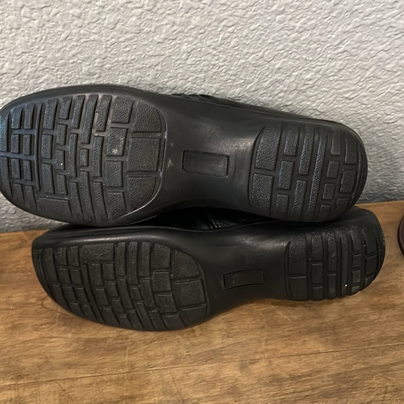 Easy Street Black Clog Slip on size 9.5WW - Picture 6 of 7